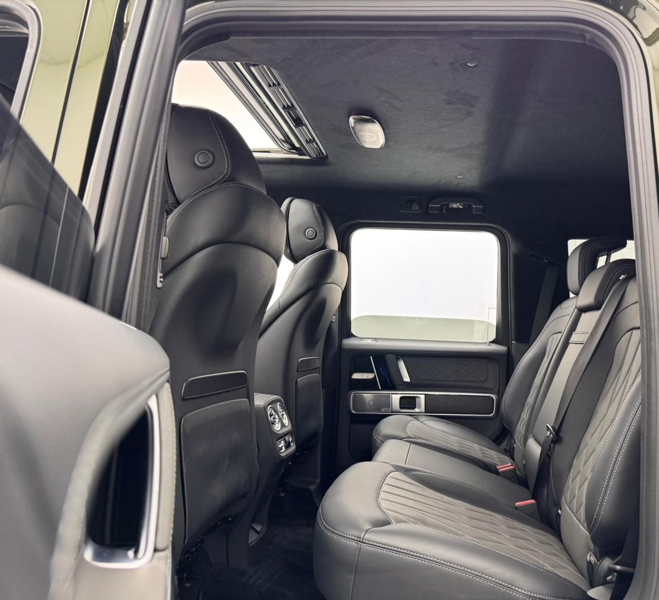 Mercedes Benz G63 AMG STD 2025 Mercedes-Benz G63 AMG Double Night package, 1 Year Warranty, Excellent Condition