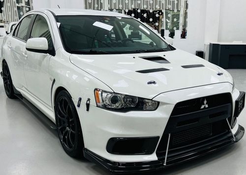 Mitsubishi Lancer Evo .. 600 hp .. GCC .. Perfect Condition