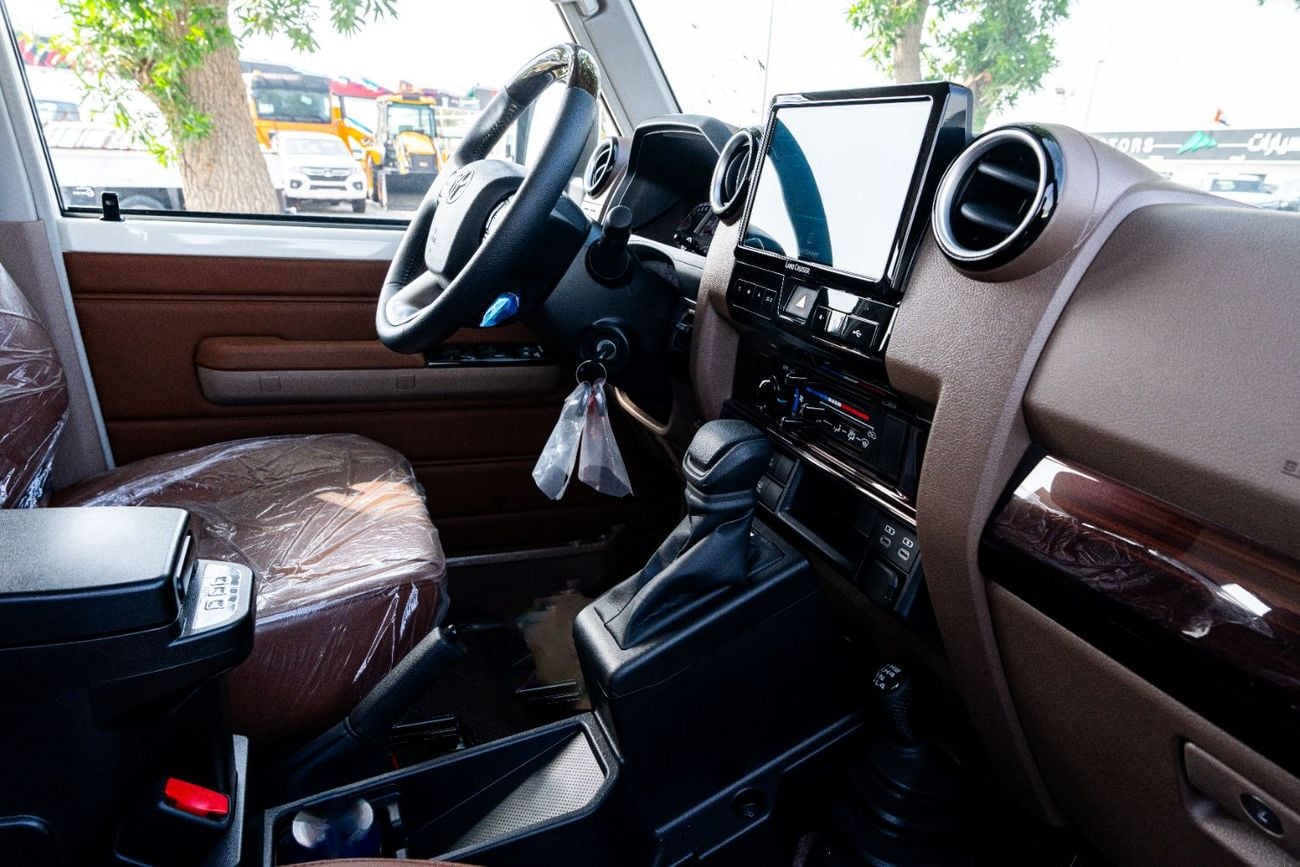 تويوتا لاند كروزر Toyota Land Cruiser 2026 70 Series 76 4.0L 4WD 5-door