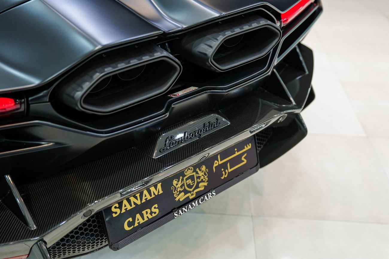 Lamborghini Revuelto 6.5L V12 Hybrid 2025 Lamborghini Revuelto, Hybrid V12, ADAS Package, Full Carbon, Dealer Warranty + 