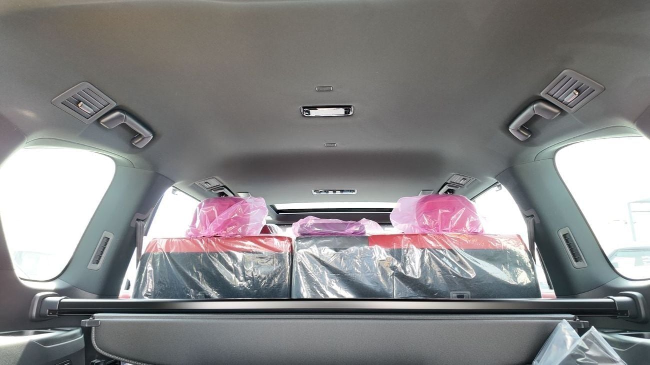 لكزس LX 700h F Sport