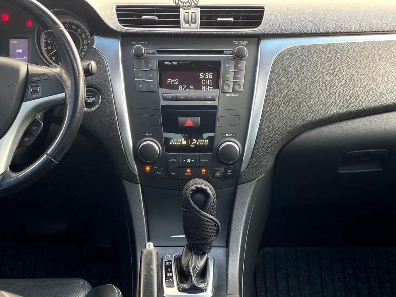 سوزوكي كيزاشي GCC | 2.4L 4-CYLINDERS