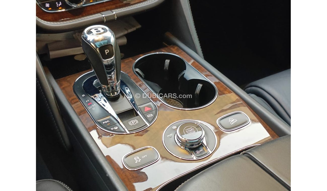 Bentley Bentayga Signature Edition,Canadian specs, clean title  (LOT # 19002)