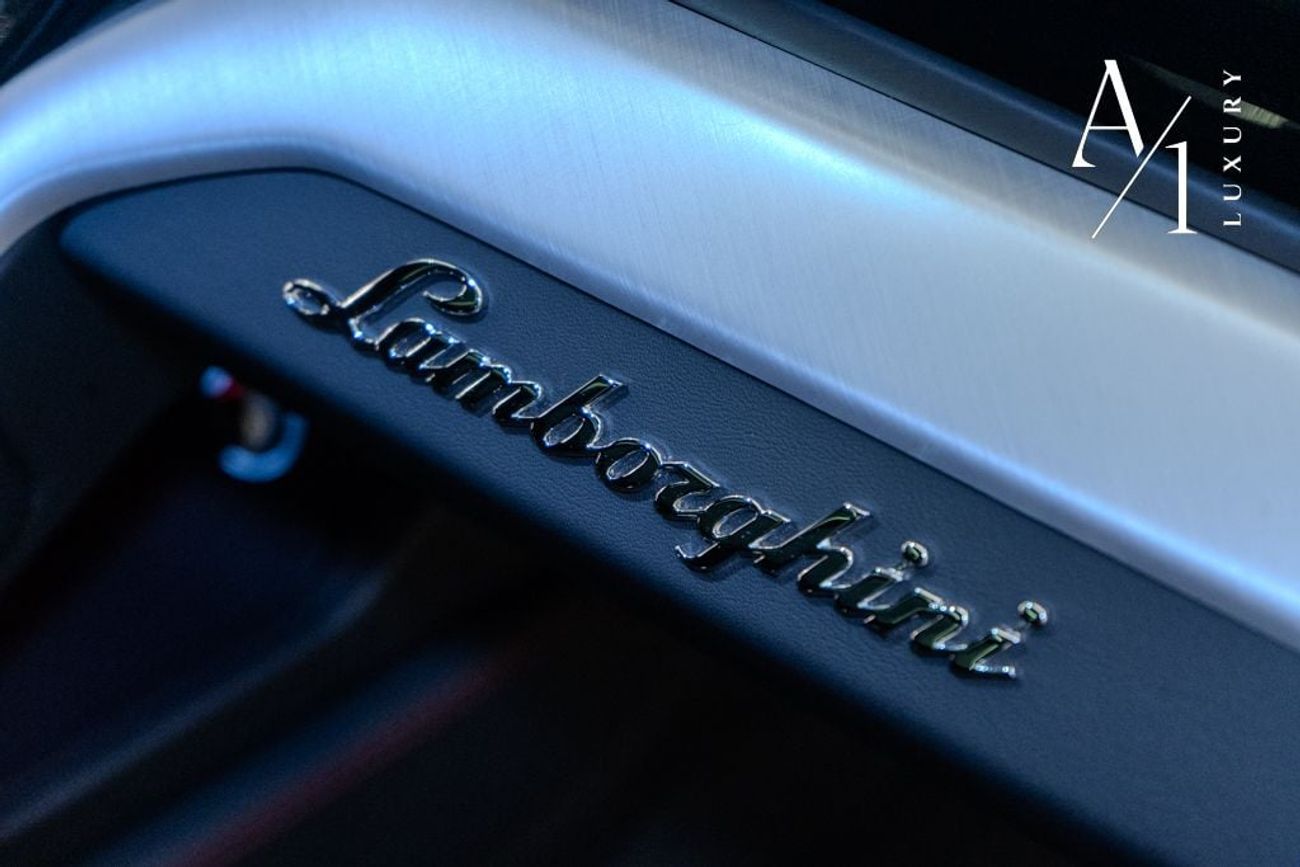 Lamborghini Urus STD 4.0T V8 2021 Lamborghini Urus, Warranty, Fully Loaded, Very Low Kms, Akrapovič Exhaust, 641HP