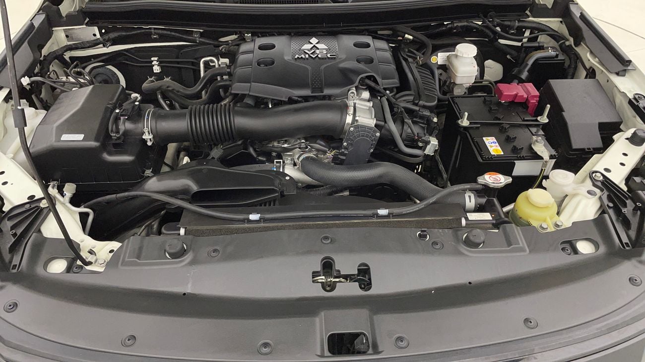 ميتسوبيشي مونتيرو سبورت GLS H/L PRIME EDITION 3 | بدون دفعة مقدمة | اختبار القيادة في المنزل