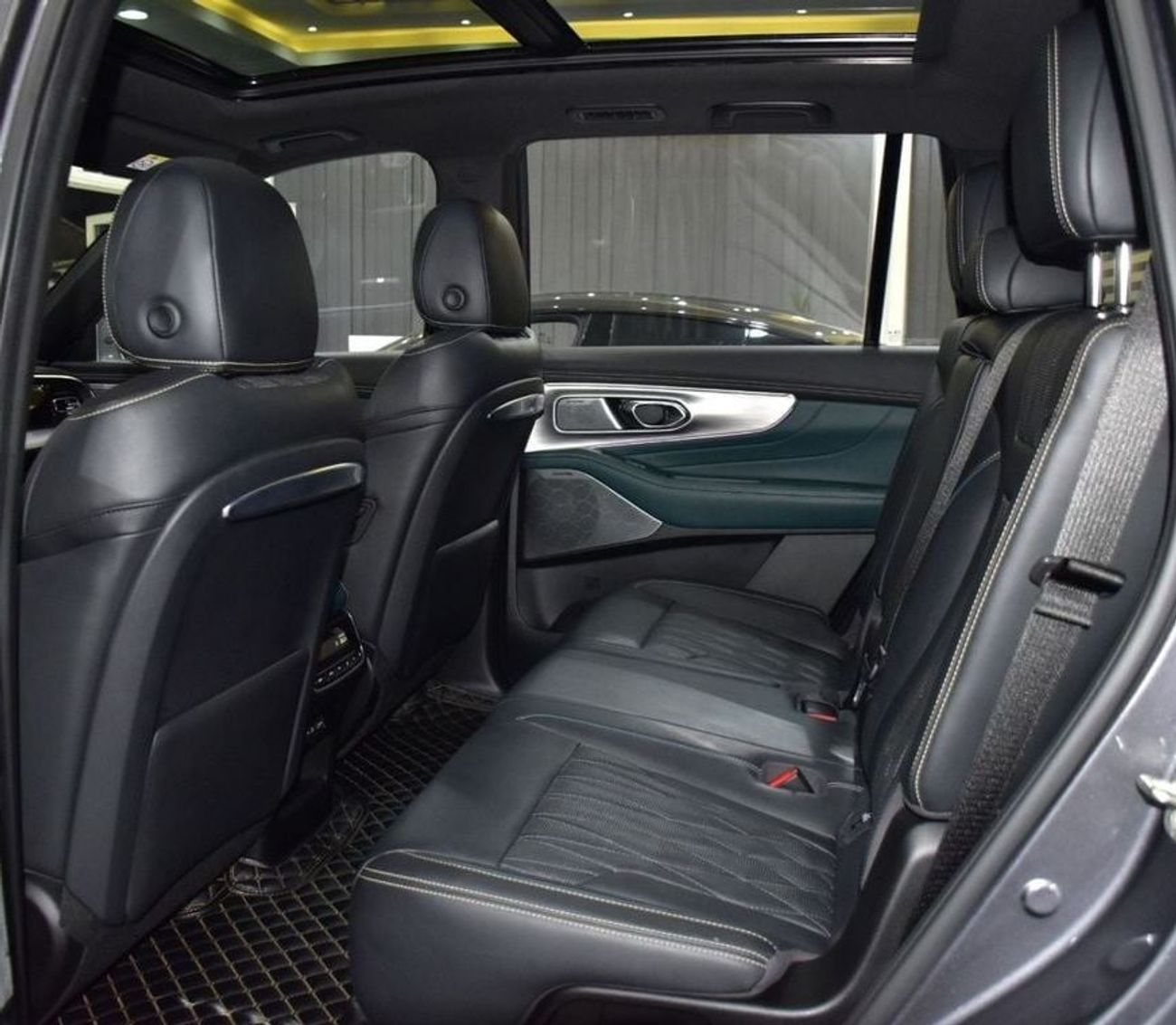 GAC GS8 EXCELLENT DEAL for our GAC GS8 i4WD ( 2024 Model ) in Grey Color GCC Specs