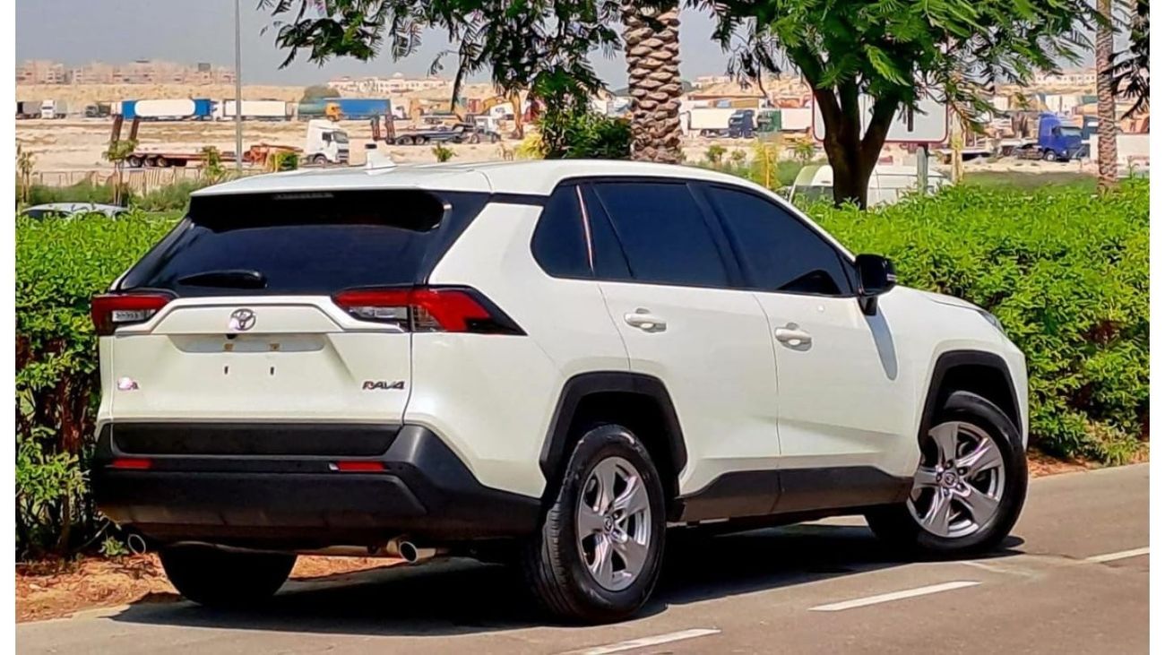 Toyota RAV4 EX 2022 2.5L GCC (1390/-MONTHLY)