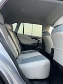 Toyota RAV4 2021 Toyota Rav4 XLE  - 2.5L V4 With Radar - Rear Camera - Leather Seats -