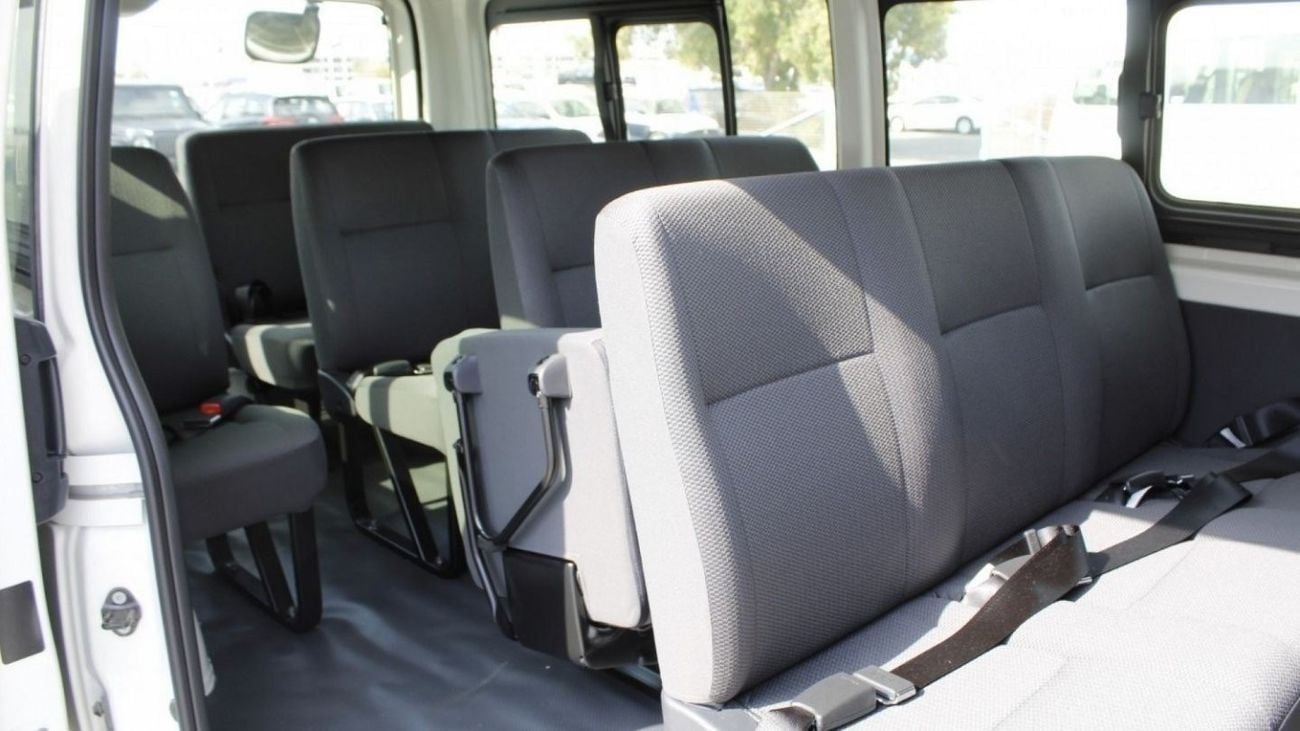 Toyota Hiace DLS - STD ROOF TOYOTA HIACE 2.5L MT (Export only)