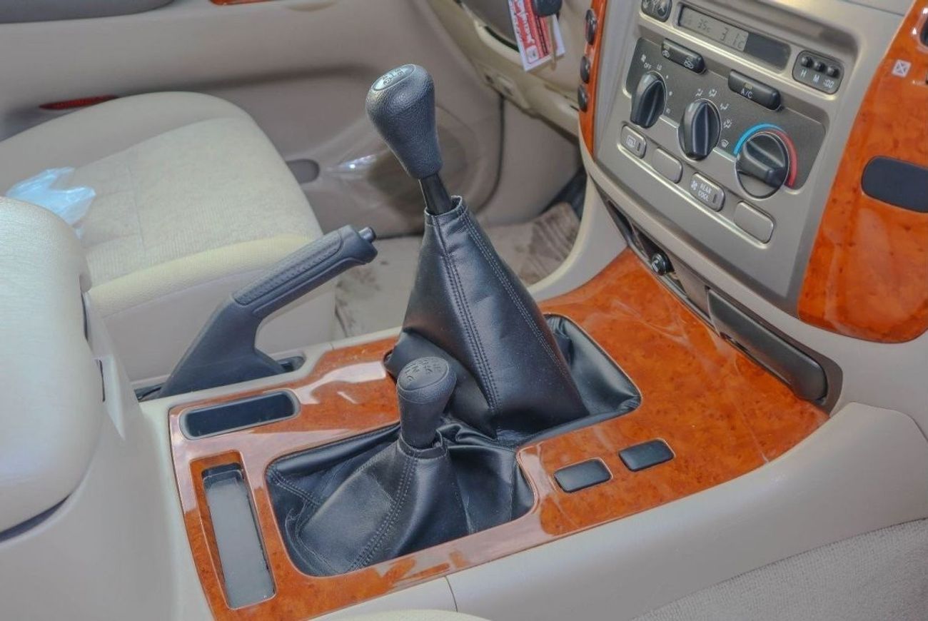 تويوتا لاند كروزر TOYOTA LAND CRUISER GXR 2005 4.5L  MANUAL TRANSMISSION