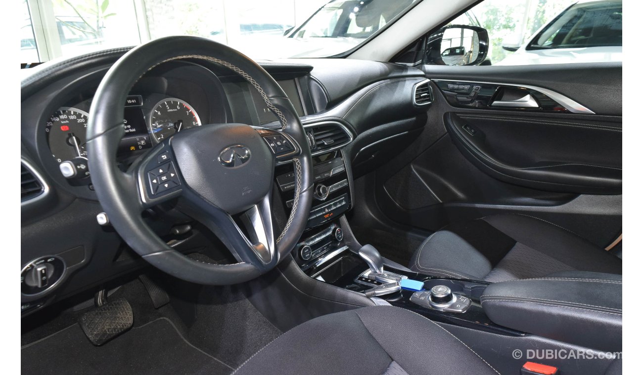 Infiniti QX30 2.0t