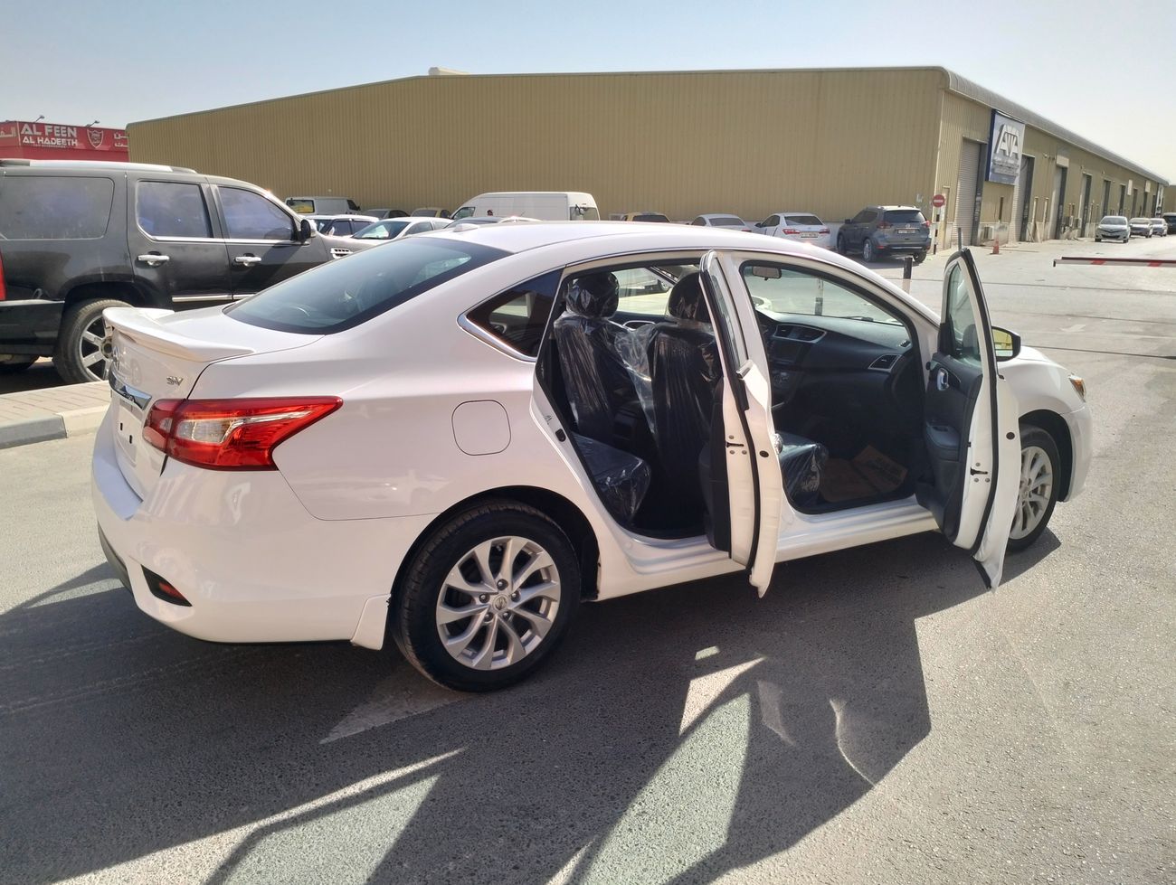 نيسان سنترا SV