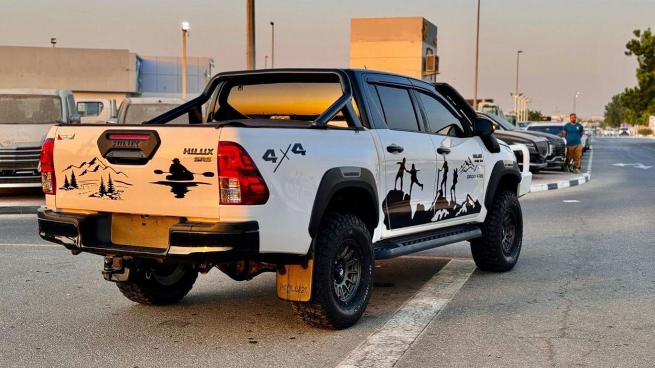 Toyota Hilux DOUBLE CABIN | PREMIUM BULL BAR WITH LED LIGHTS | 2019 | RHD | 2.8L DIESEL ENGINE | AIR SNORKEL