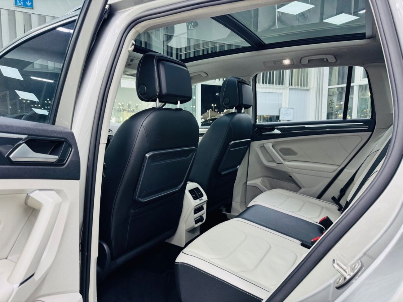 فولكس واجن تيجوان SEL 2.0L