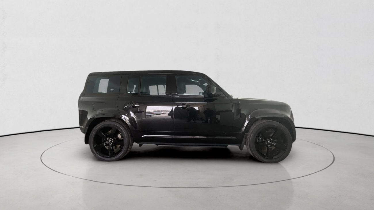 لاند روفر ديفندر 110 V8 | شامل الضمان | 0 ﺪﻔﻋﺓ ﺃﻮﻟﻯ