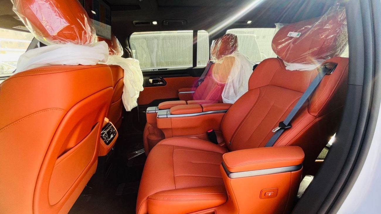 ROX 01 6 Seaters VIP