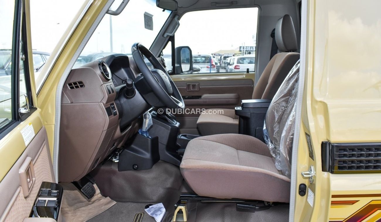 تويوتا لاند كروزر بيك آب TOYOTA LAND CRUISER | PETROL SINGLE CABIN A/T | 4.0L V6 | 2024