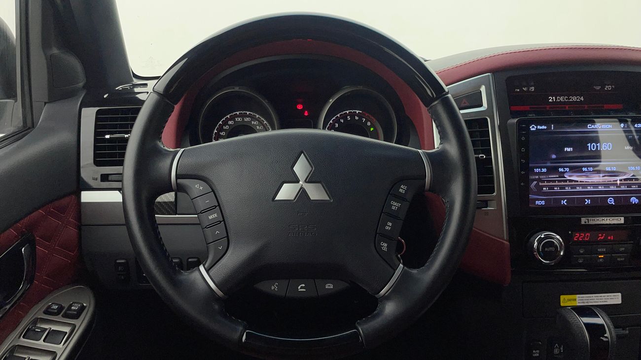 ميتسوبيشي باجيرو GLS HIGHLINE SIGNATURE EDITION 3.8 | بدون دفعة مقدمة | اختبار القيادة في المنزل