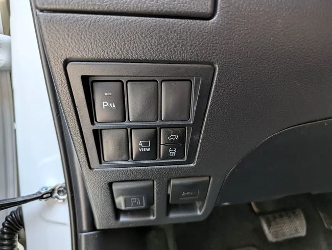 Toyota Fortuner VXR, миниатюра 30