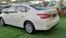 Nissan Sentra Gulf - agency condition - white paint inside beige in excellent condition, you do not need any expen