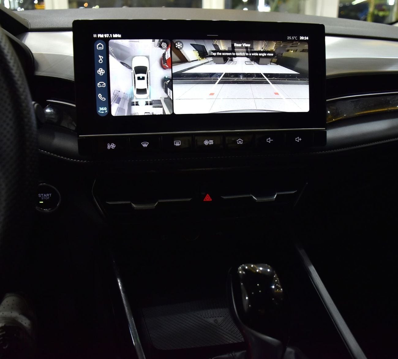 MG 5 EXCELLENT DEAL for our MG 5 ( 2025 Model ) in Silver Color GCC Specs