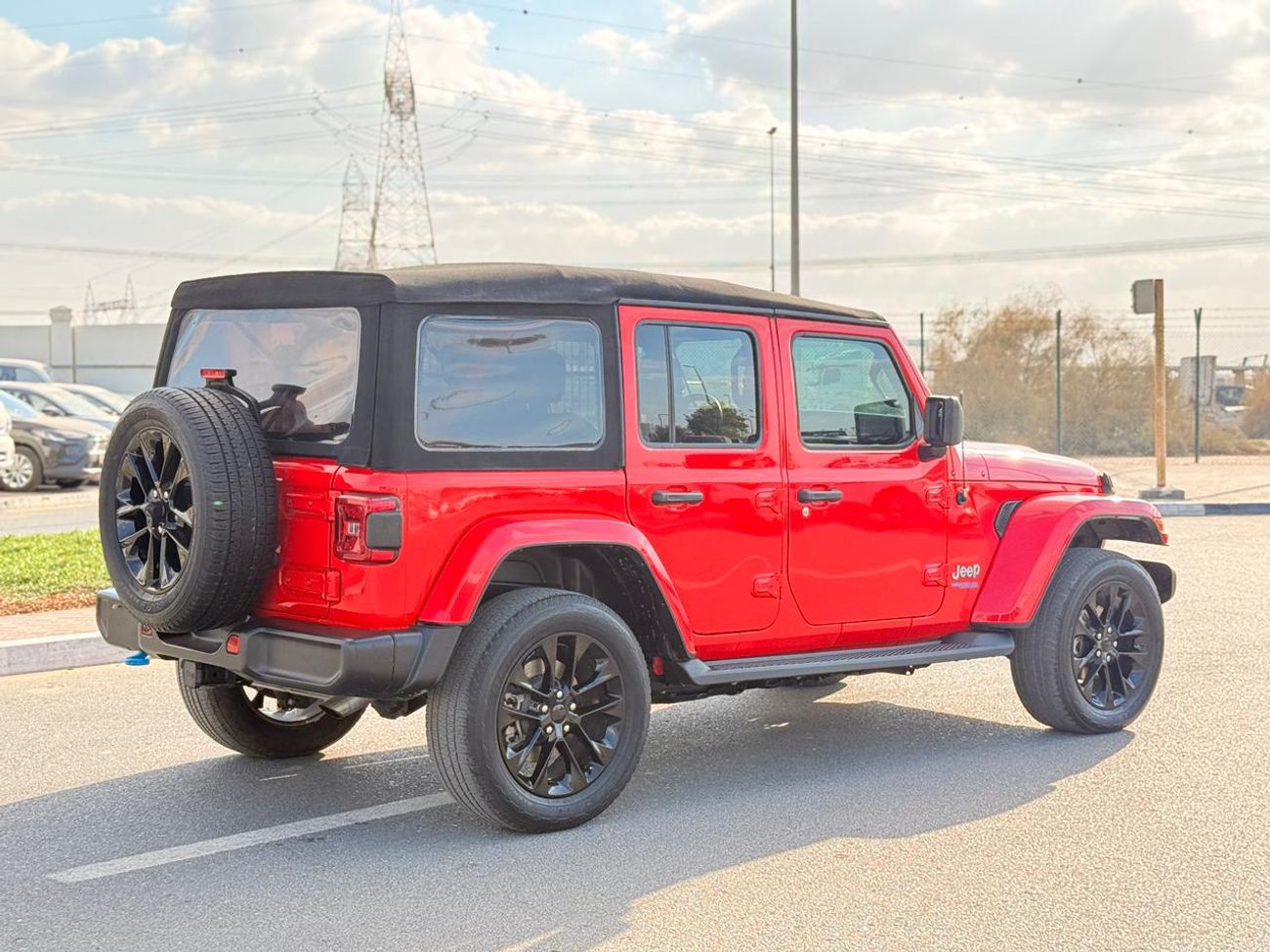 جيب رانجلر Unlimited Sahara 2.0L A/T