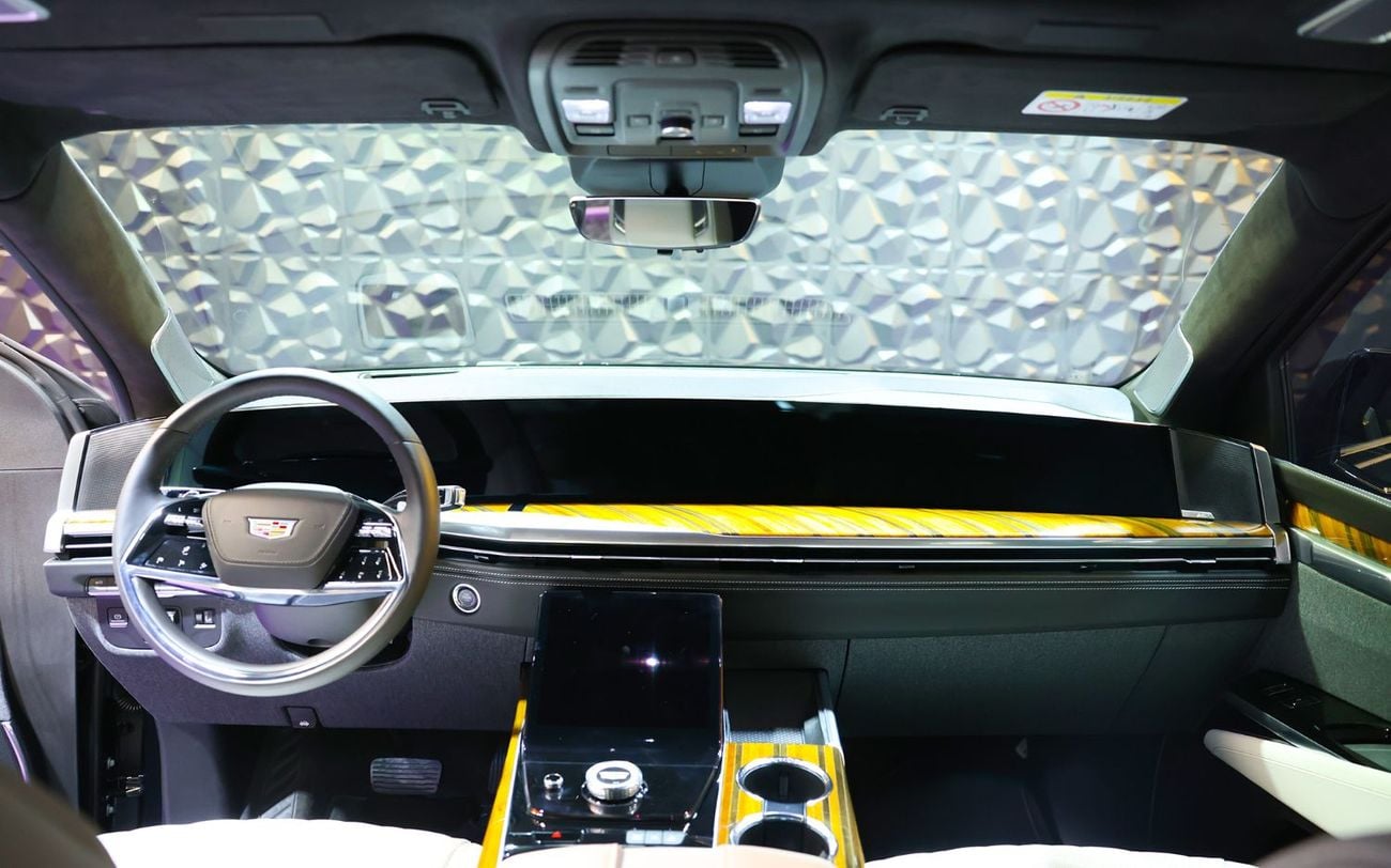 كاديلاك إسكالاد Premium Luxury Platinum 6.2L 4WD