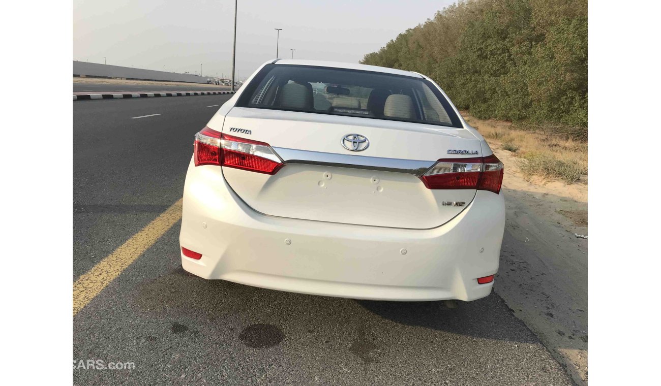 Toyota Corolla model 2015 gcc very celen car