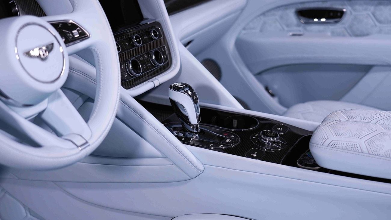 بنتلي بينتايجا S | NEGOTIABLE PRICE | ONYX CONCEPT | 1 OF 5 | LIMITED-EDITION | 3-YEAR WARRANTY AND SERVICE