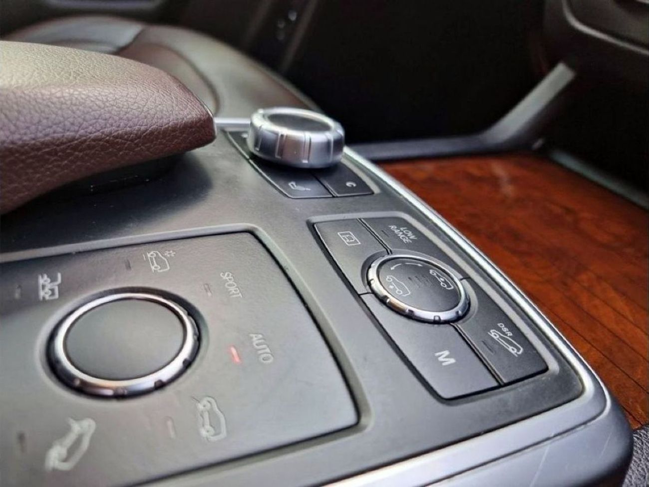 Mercedes-Benz GL 500 4 MATIC V8 4.7L - FULL OPTION - GCC SPECIFICATION - EXCELLENT CONDITION