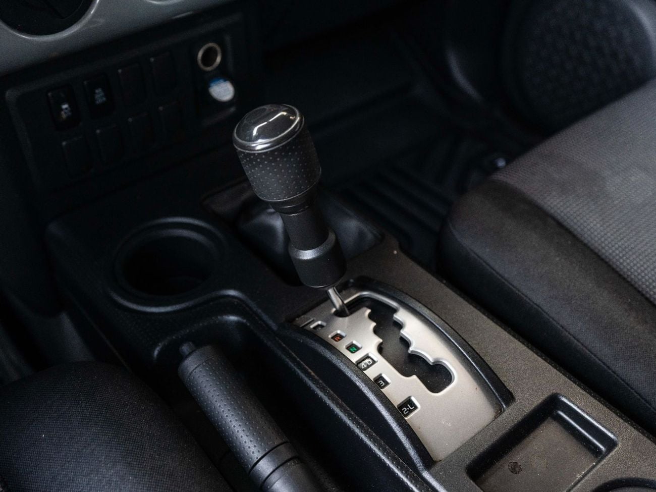 Toyota FJ Cruiser GXR 4.0L A/T