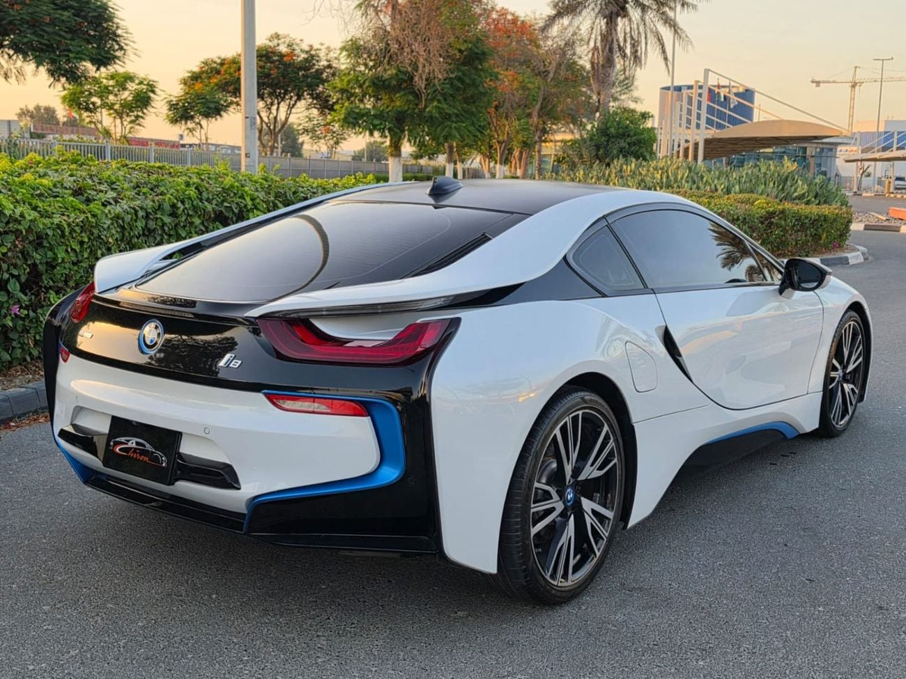 BMW i8 STD BMW i8 Coupe 2015 | Plug-in Hybrid | futuristic Design