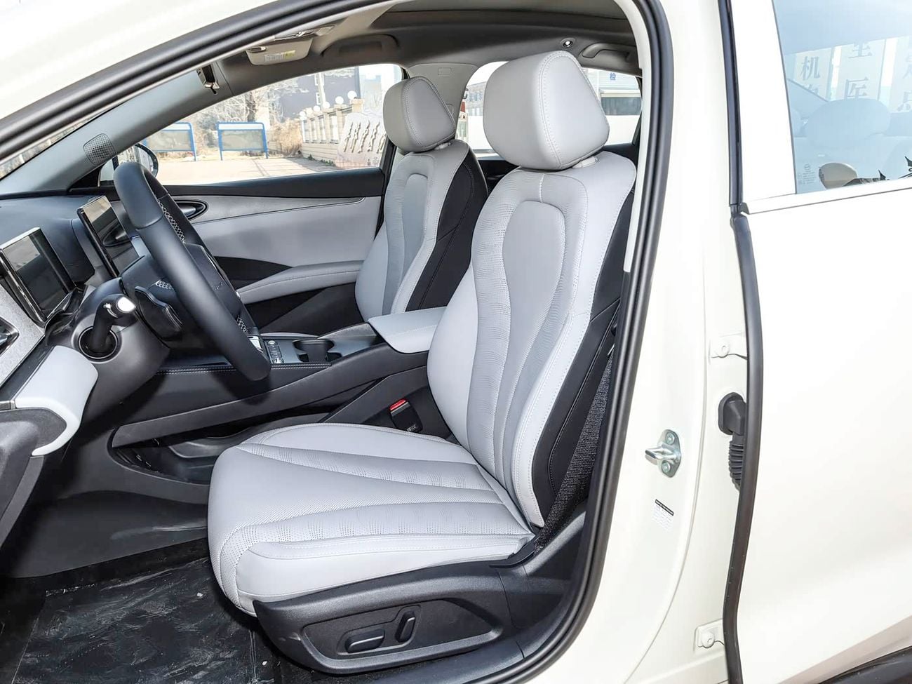 BYD SEAL 06 PREMIUM EDITION DM-i 210KM | 2026 | COMING SOON
