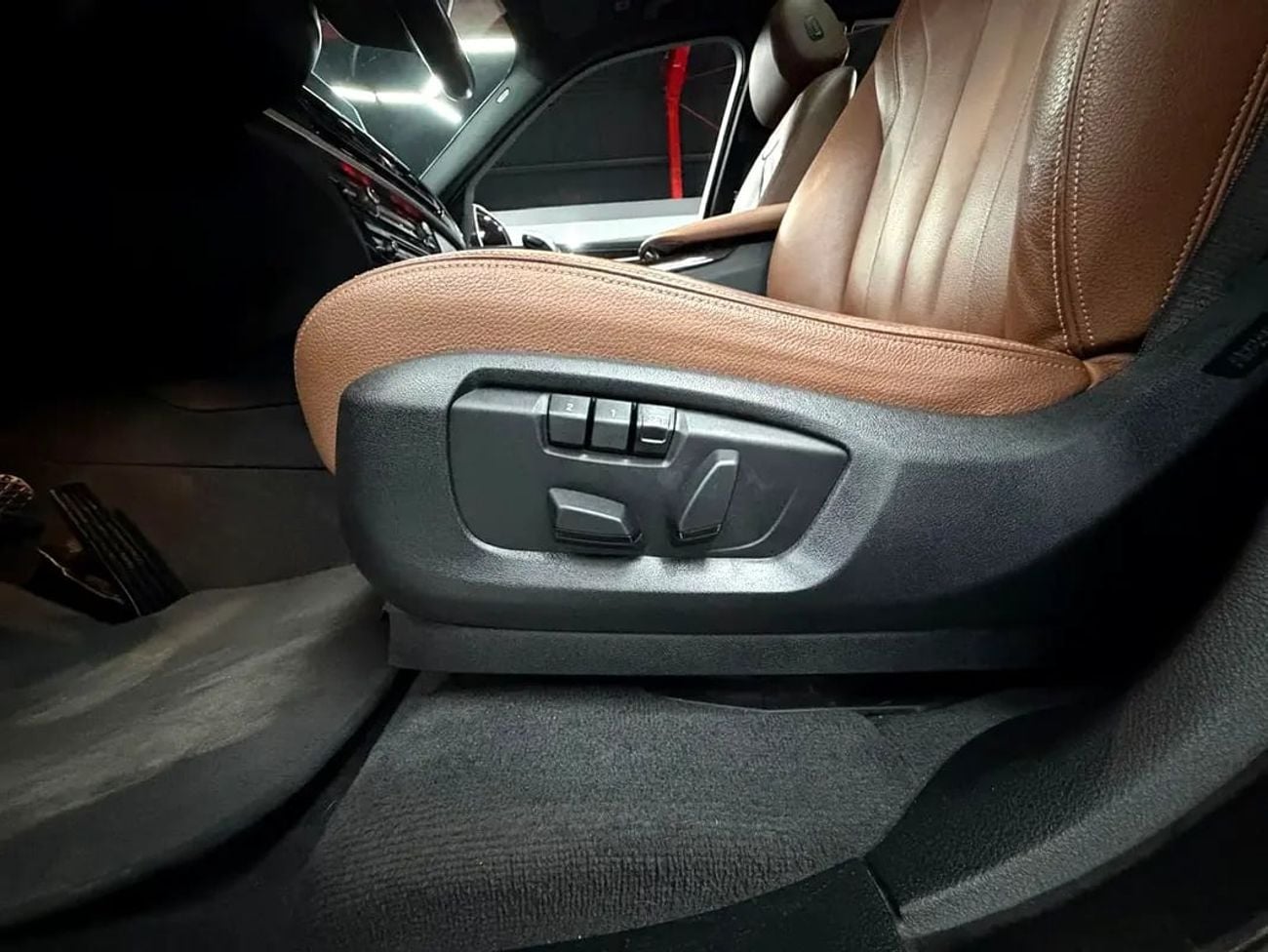 بي أم دبليو X5 35i EXPERIENCE 35i EXCLUSIVE