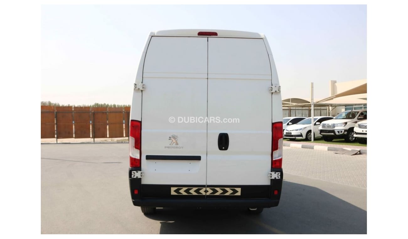 Peugeot Boxer 2018 |  REFRIGERATED VAN -EXCELLENT CONDITION WITH GCC SPECS - VAT EXCLUDED