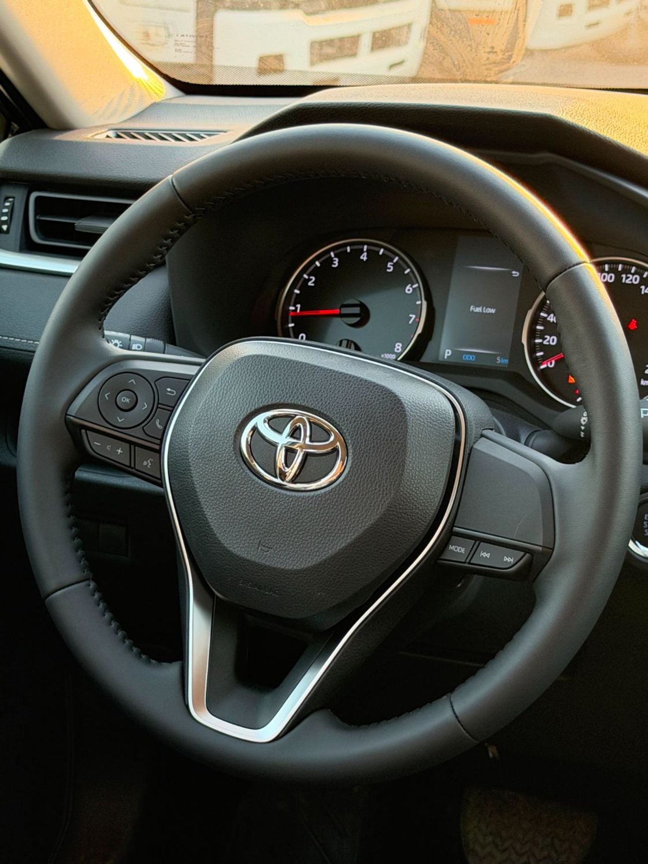 Toyota RAV4 XLE PETROL A/T