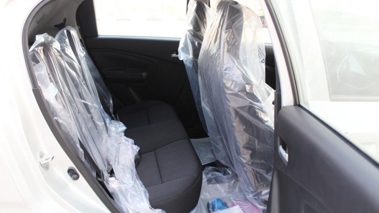 Suzuki Celerio SUZUKI/CELERIO/XM900 998e GL 4X2 P79 ALLOY AMT ( export only )