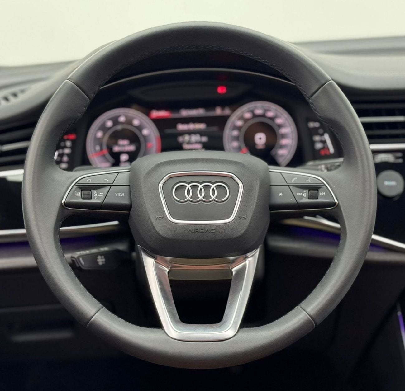 Audi Q8 S-Line 55 TFSI quattro (340 HP) 2023 Audi Q8 55 TFSI Quattro, 2028 Audi Warranty, Audi Service Histo