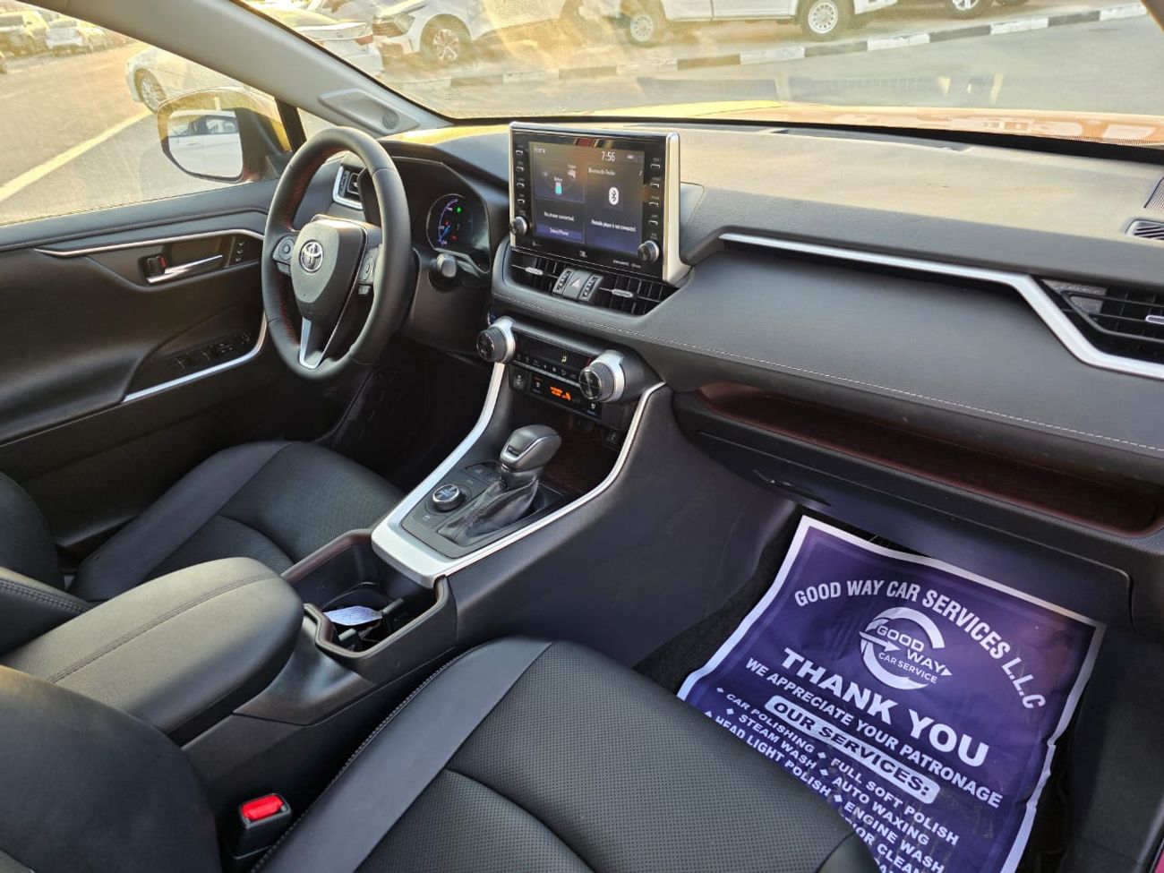 Toyota RAV4 2.5L Limited Hybrid Sunroof , Push button, Trunk automatic and original leather seats