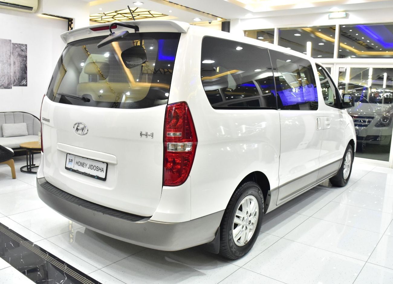 هيونداي H1 ستاريكس EXCELLENT DEAL for our Hyundai H1 ( 2018 Model ) in White Color GCC Specs