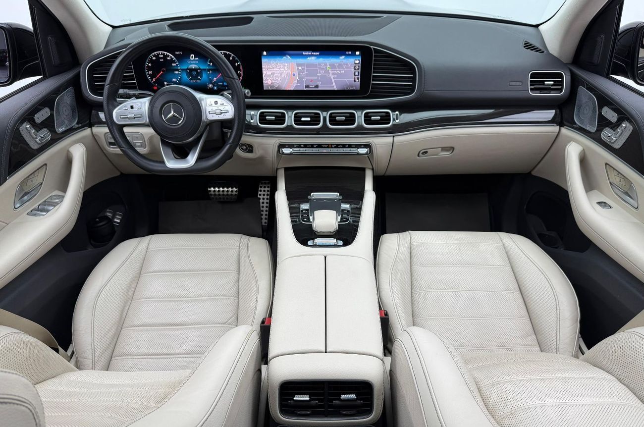 Mercedes-Benz GLS 450 4MATIC 2020 Mercedes Benz GLS 450 AMG 4MATIC, Warranty, Full Mercedes Service History, 7 Seater, GCC