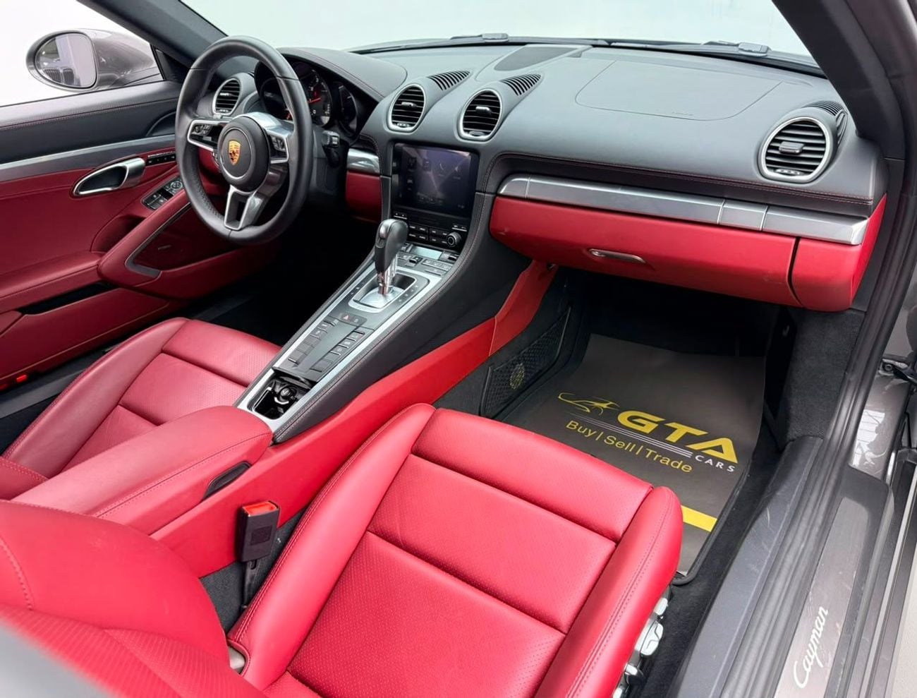 بورش كايمان 718 2024 Porsche 718 Cayman Style Edition, 2028 Porsche Warranty, 2029 Porsche Service Pack, Low Km, GCC