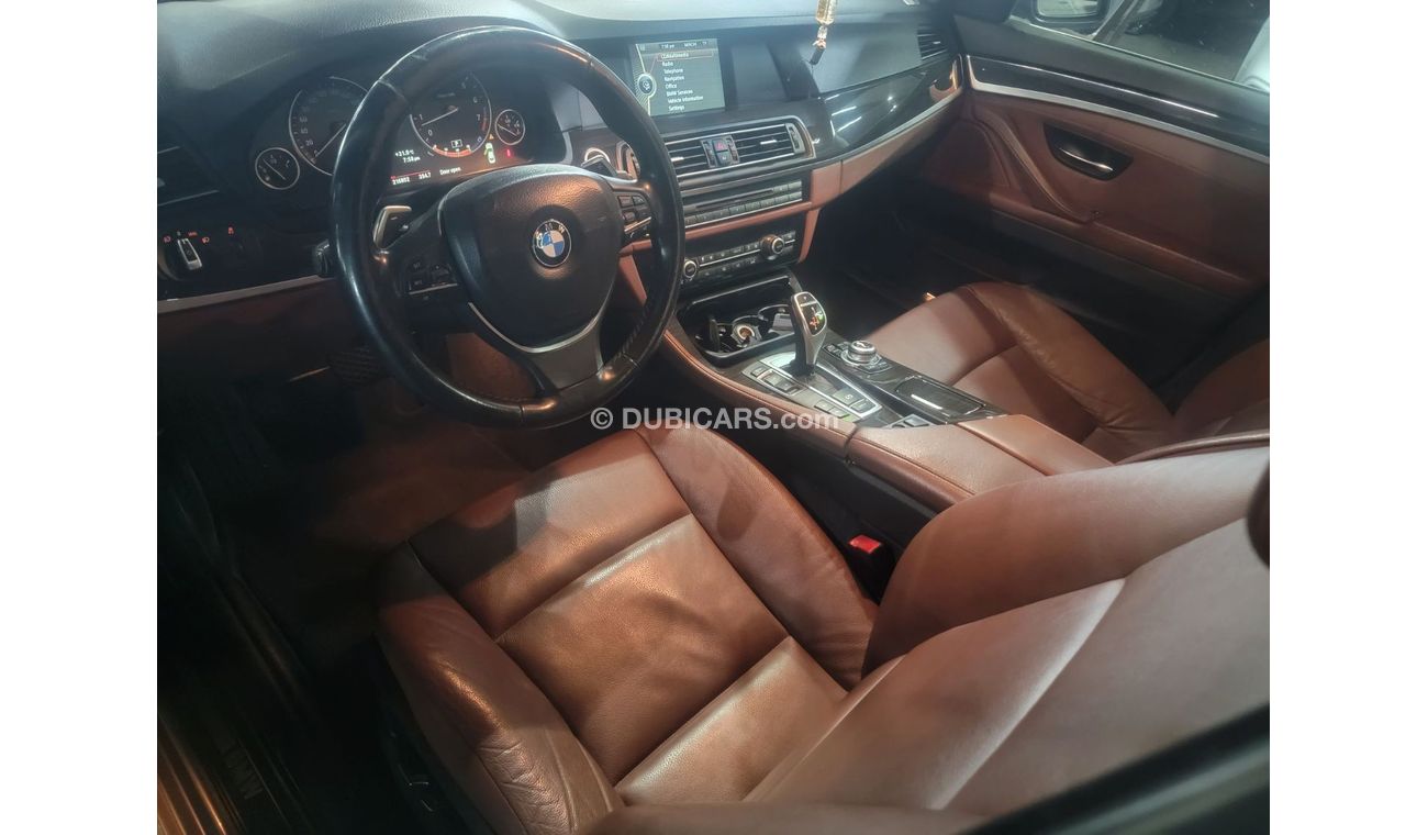 بي أم دبليو 528i اكزكيتيف