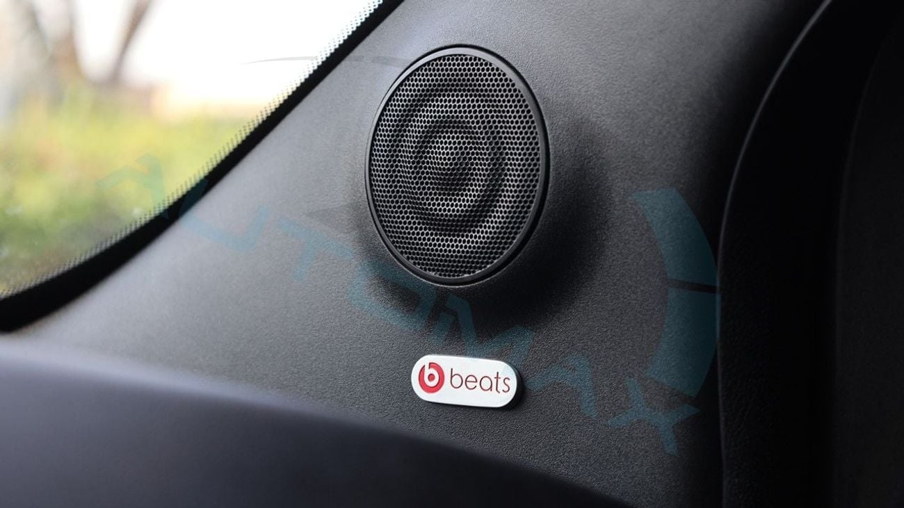 أبارث 695 Abarth 695 Turismo 1.4T 2023 GCC 23500Km With 2 Years Or 120,000 Km Warranty @Official Dealer