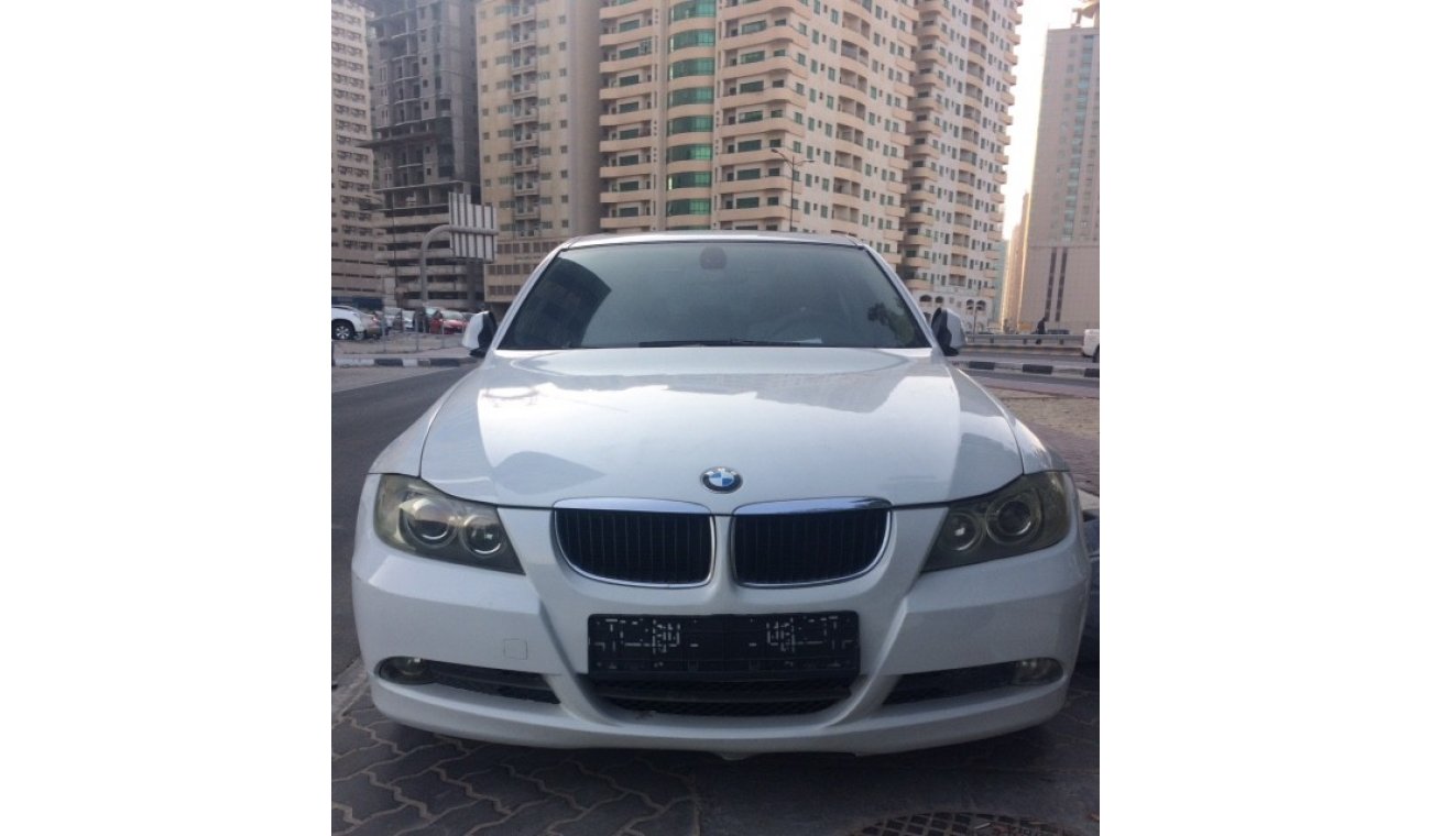 BMW 320i