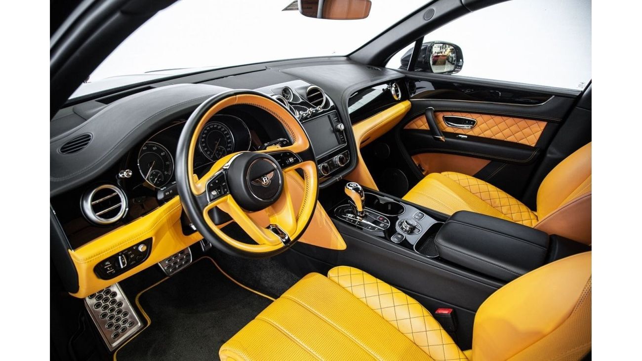 بنتلي بينتايجا سيجناتشر