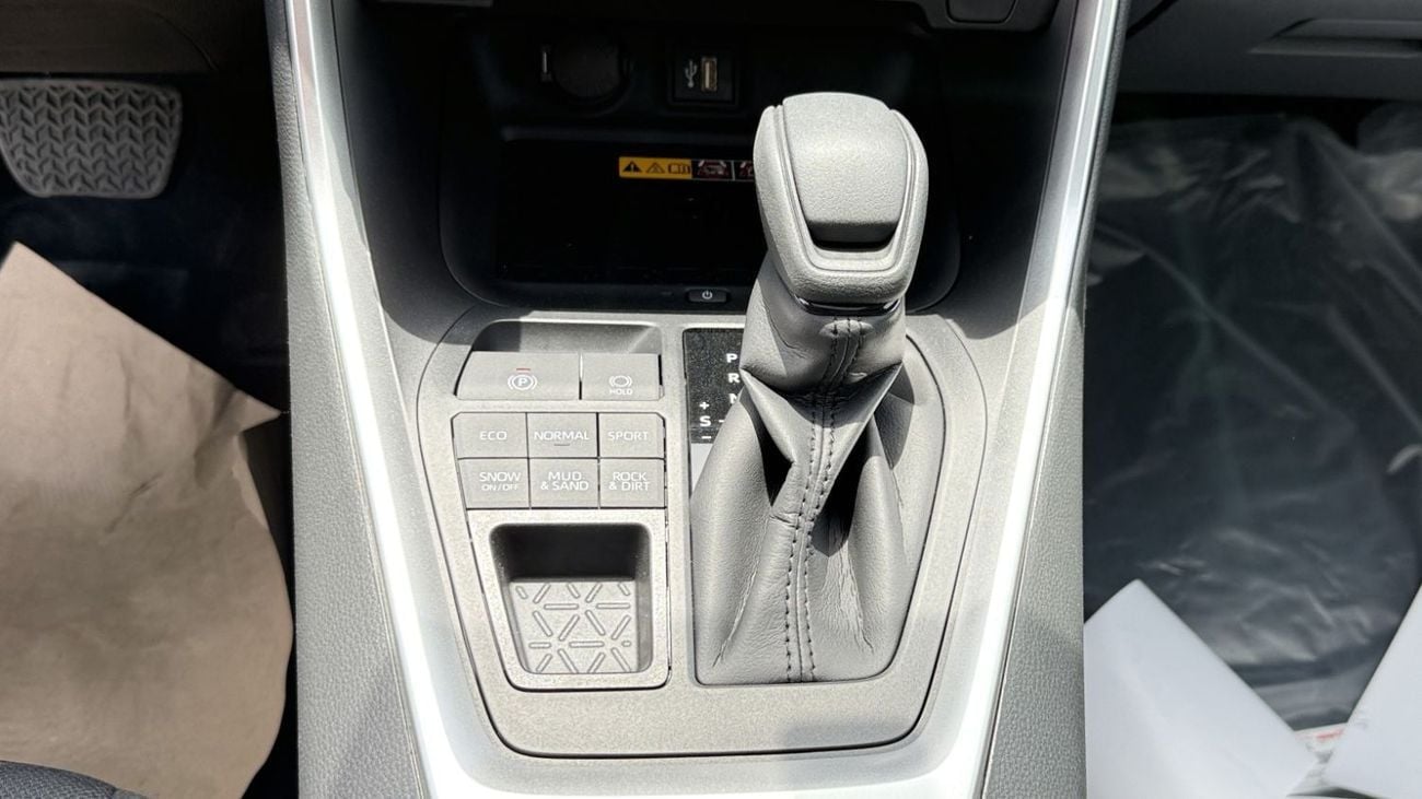 تويوتا راف ٤ 2.5L (4WD) EXR