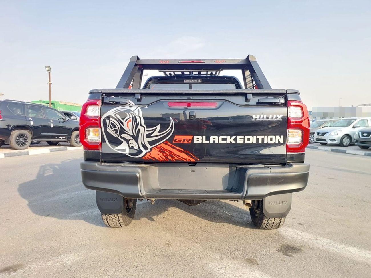 Toyota Hilux TOYOTA HILUX PICKUP RHD 2024 MODEL 2.8 L DIESEL AUTOMATIC(PM13901)