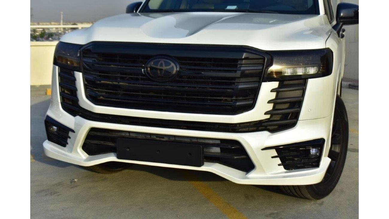 Toyota Land Cruiser 300 GXR Black Edition