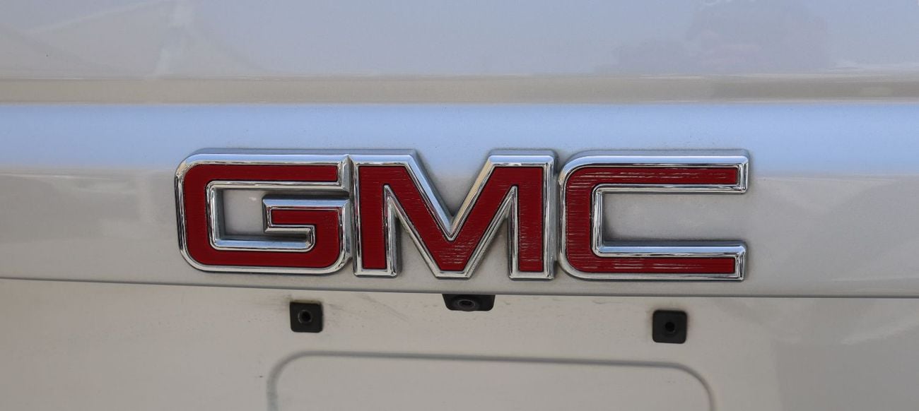 جي أم سي يوكون XL جى أم سى يوكون XL- خليجى - 2020 - بدون حوادث - بمحرك 5.3 - عدد8سلندر-7مقاعد -بحاله ممتازه